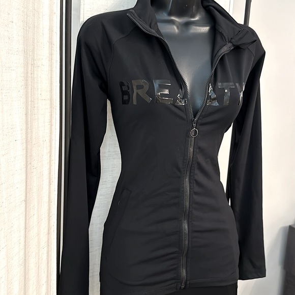 Missguided Black Active Workout Stretch long sleeve zip up jacket top 4 - Picture 2 of 9